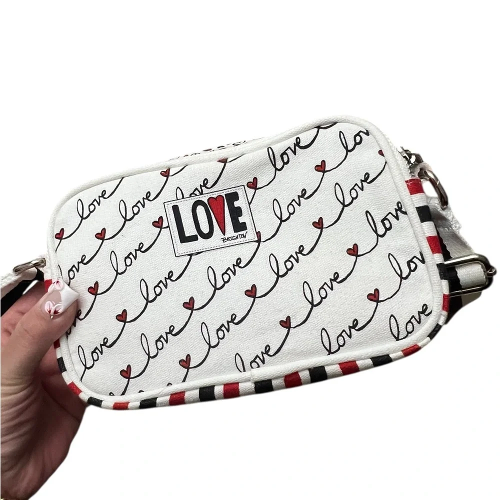 Stylish White Love Print Crossbody Bag - Picture 8 of 12
